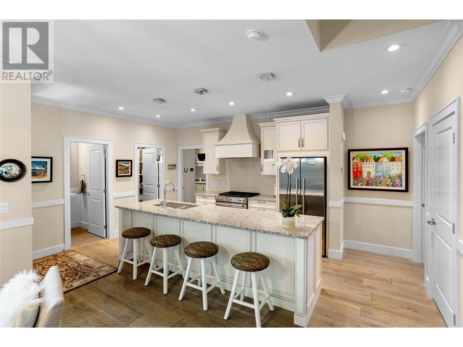 40 1960 KLO Road, Kelowna