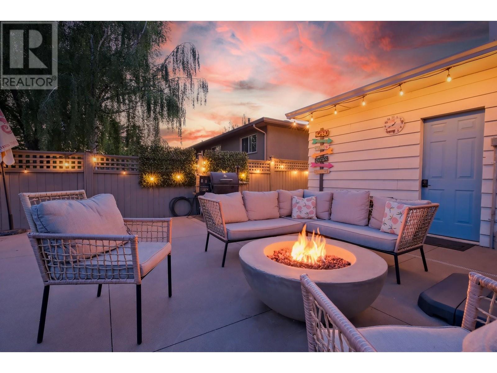  1241 Kelglen Crescent, Kelowna