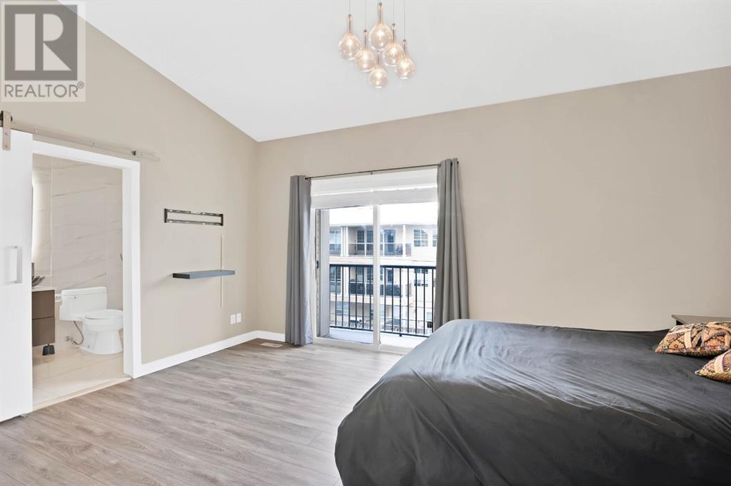 Single Family House for Sale in    Street SW Killarney/Glengarry Calgary 