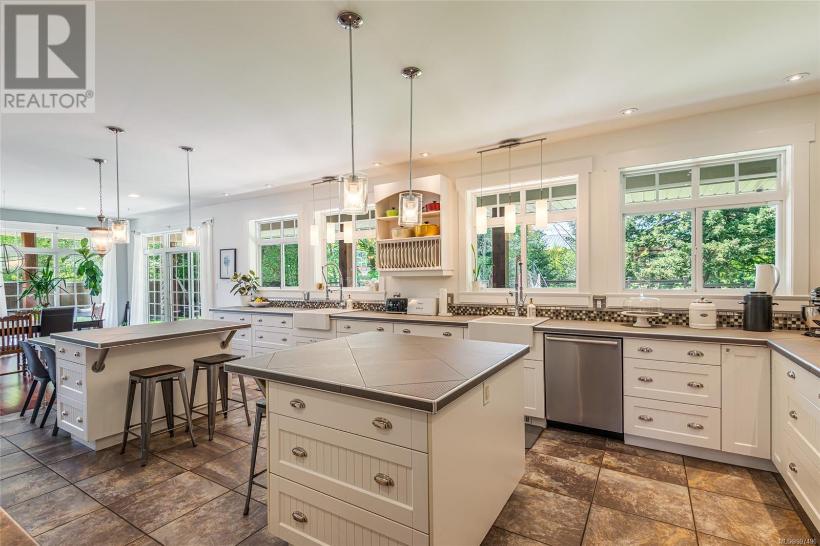 5391 Otter Pl, Port Alberni