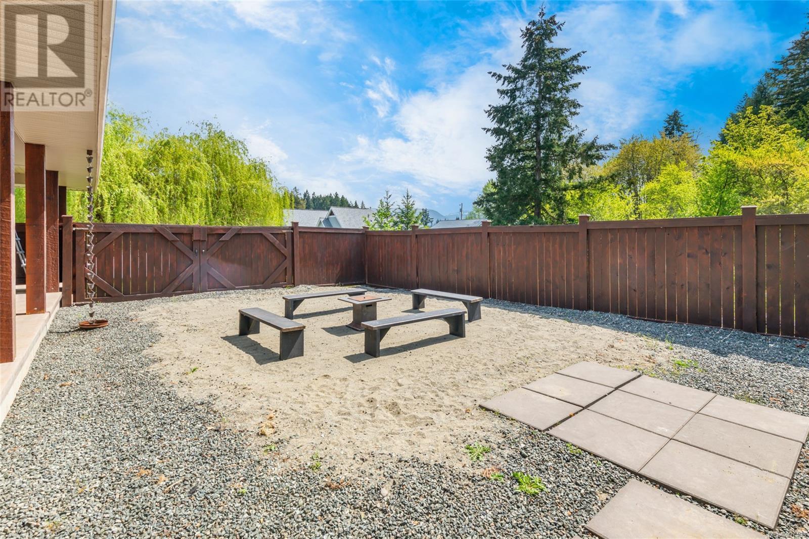 5391 Otter Pl, Port Alberni