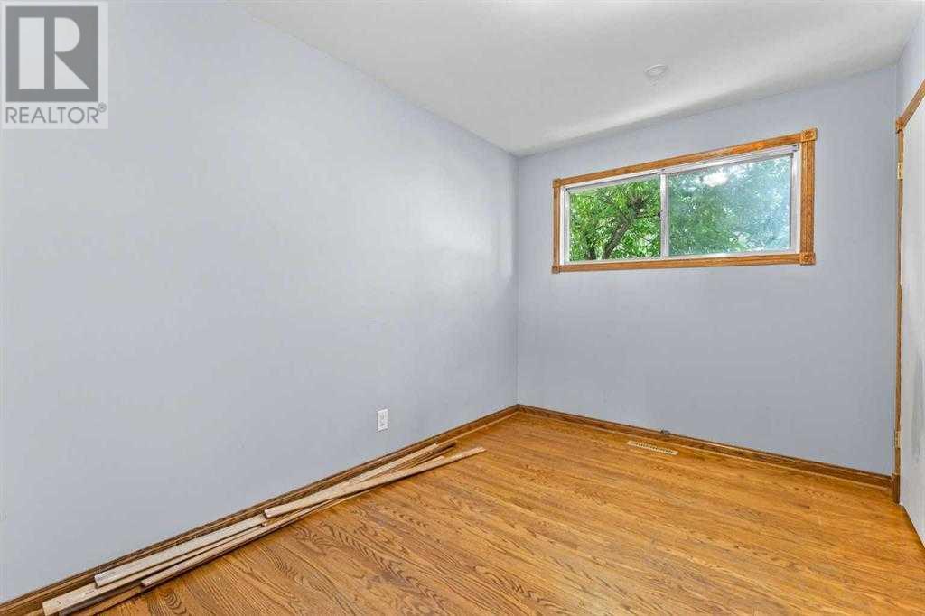 Single Family House Bungalow for Sale in  Valentine Crescent SE Penbrooke Meadows Calgary 