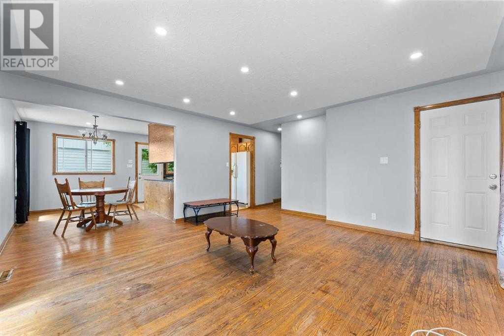 Single Family House Bungalow for Sale in  Valentine Crescent SE Penbrooke Meadows Calgary 