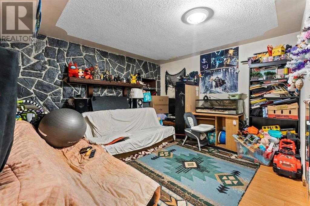 Single Family House Bungalow for Sale in  Valentine Crescent SE Penbrooke Meadows Calgary 