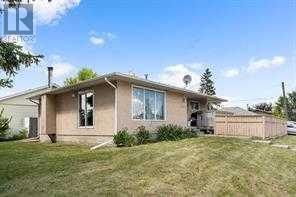Single Family House Bungalow for Sale in  Valentine Crescent SE Penbrooke Meadows Calgary 