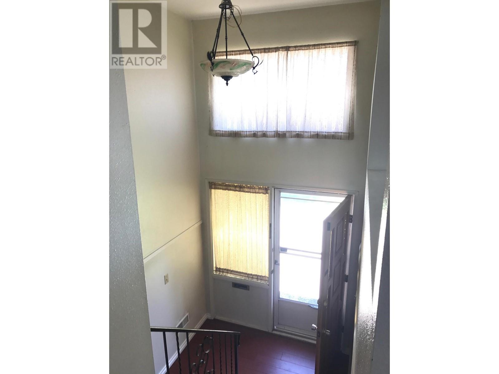 10271 ROSEDENE Crescent, Richmond