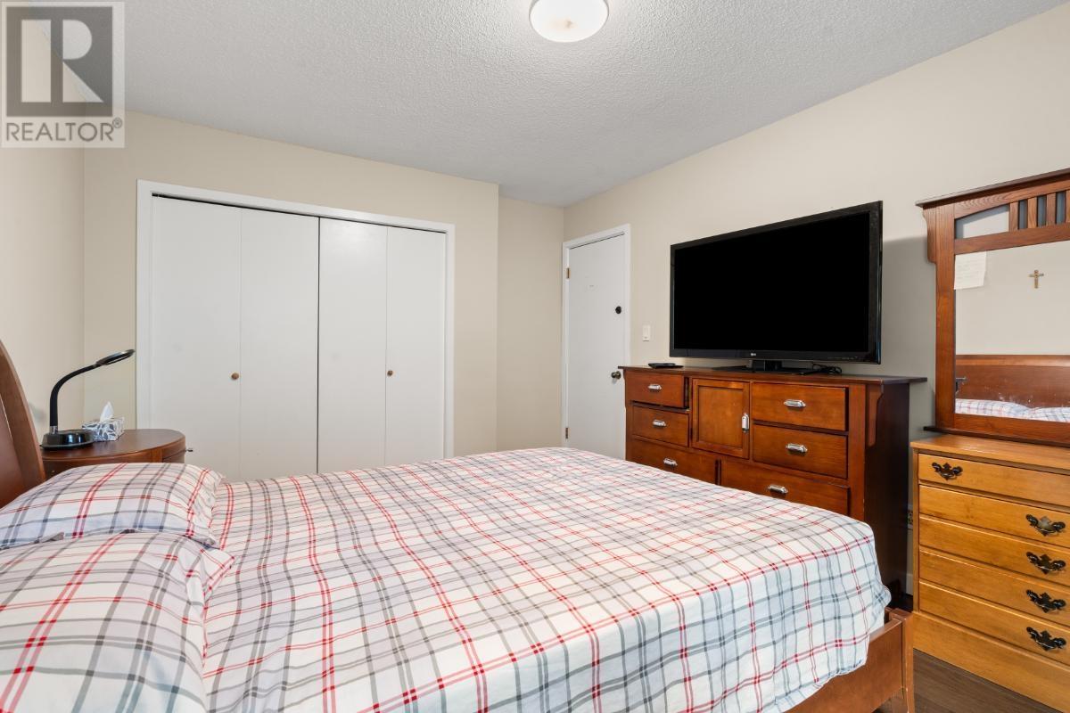 Photo 16 of 883 Old Lillooet Road, North Vancouver BC