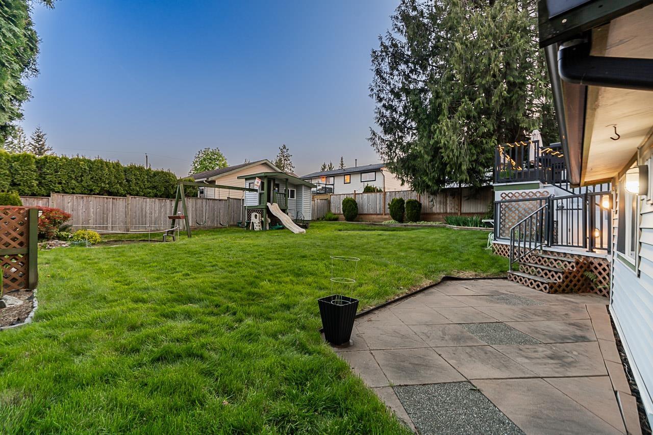 Photo 17 of 26924 28 A Avenue, Langley BC