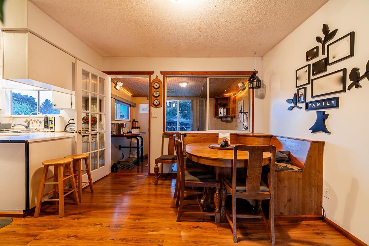 Photo 5 of 26924 28 A Avenue, Langley BC