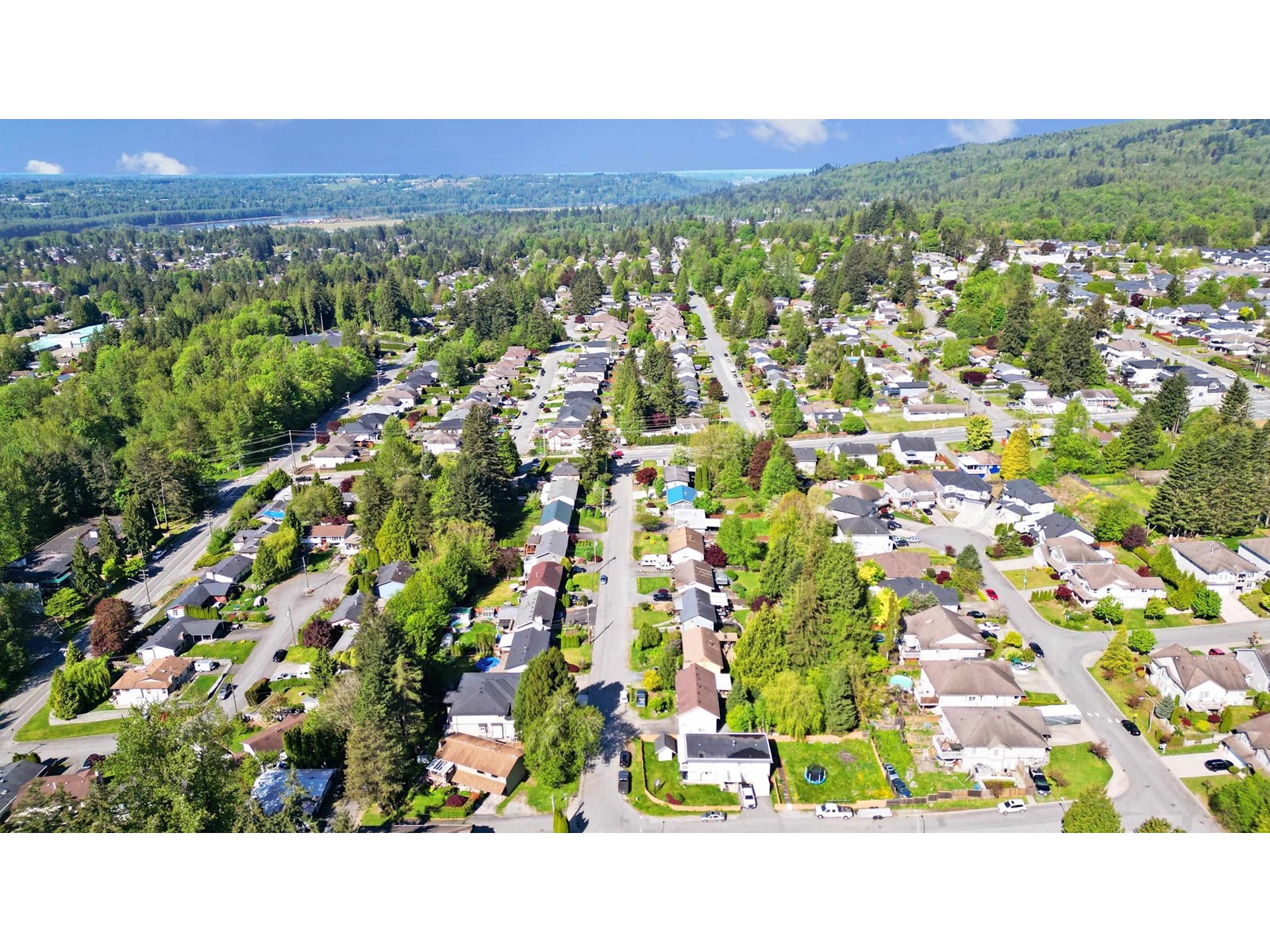 Photo 33 of 32890 Bakerview Avenue, Mission BC