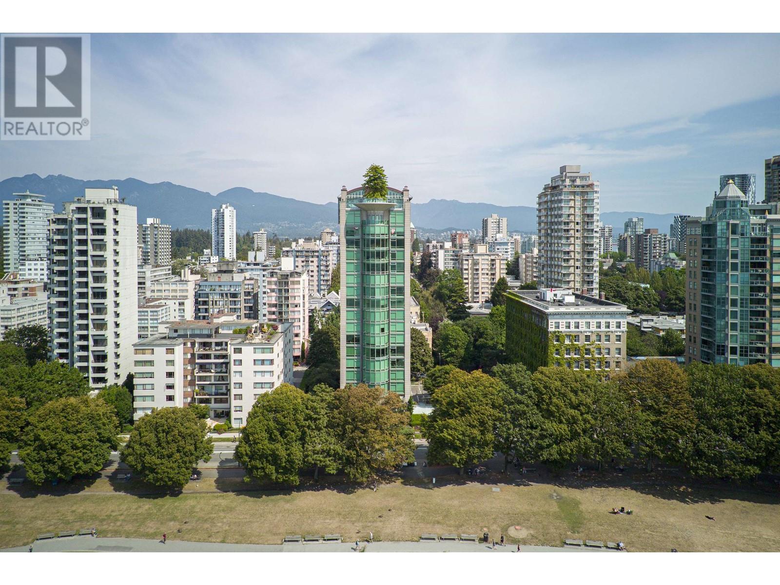 Photo 12 of 1600 1919 Beach Avenue, Vancouver BC