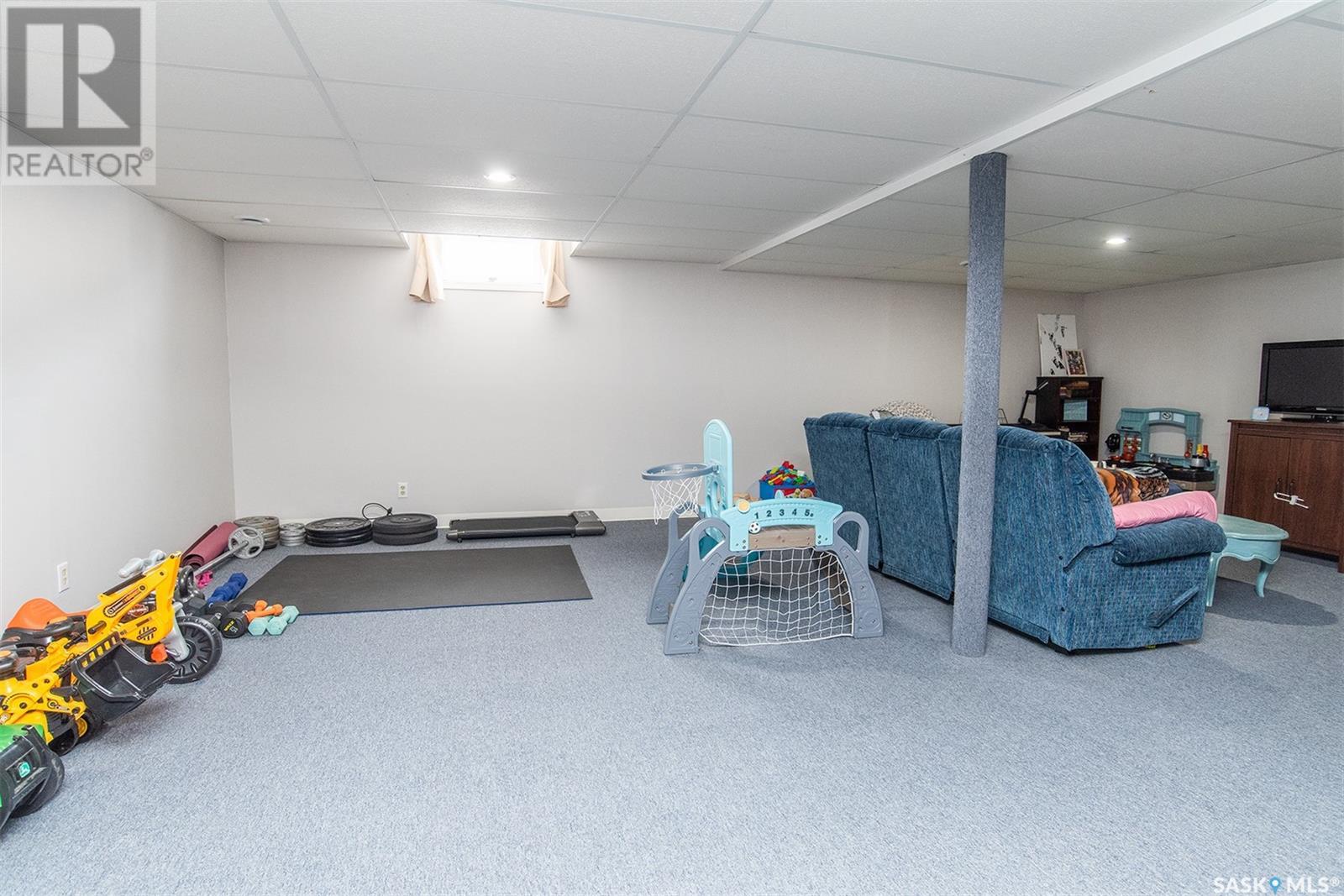 Photo 23 of 512 4th Street E, Wynyard SK