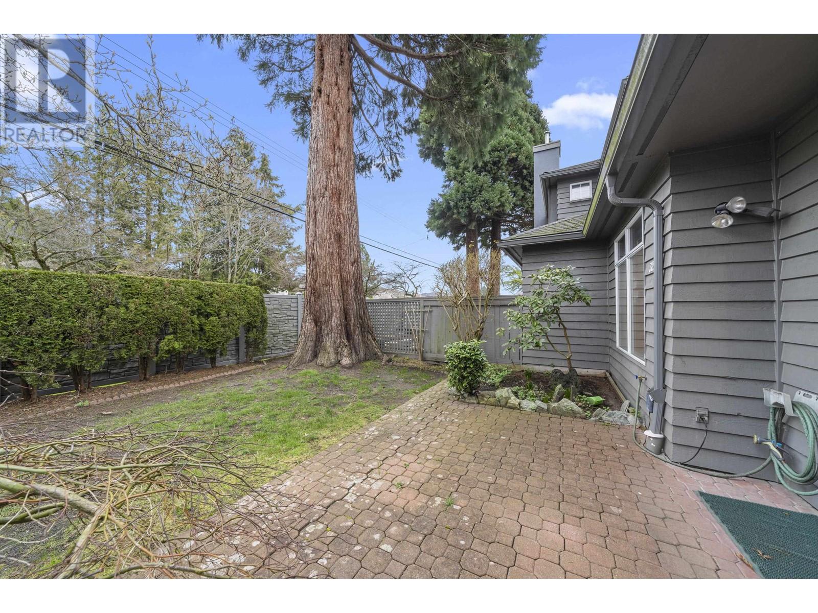 #32-6100 WOODWARDS Road, Richmond