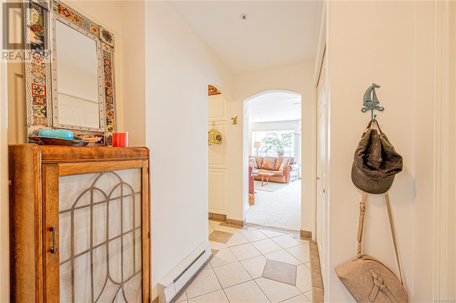 101 75 Bryden St, Nanaimo