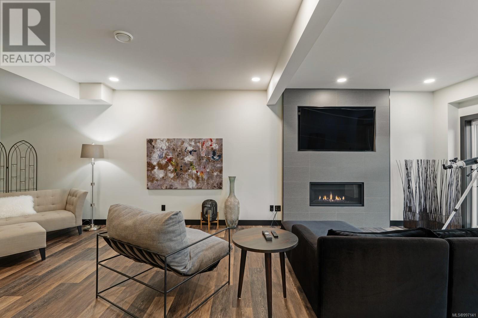  3302 Trumpeter Street, Colwood
