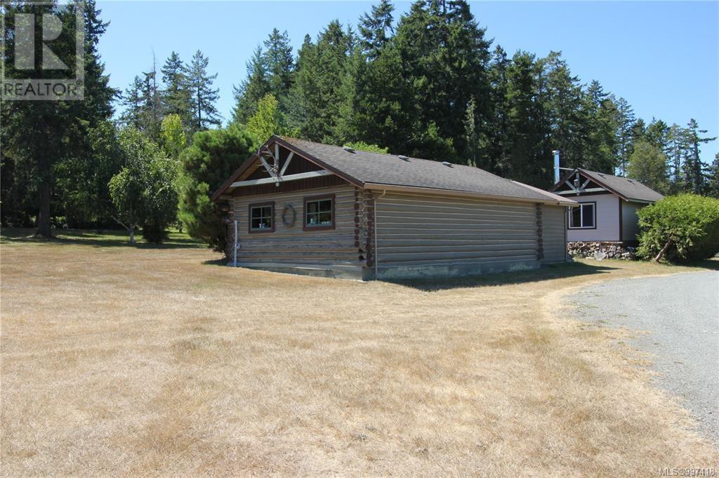Photo 11 of 2740 Northwest Bay Rd, Nanoose Bay BC