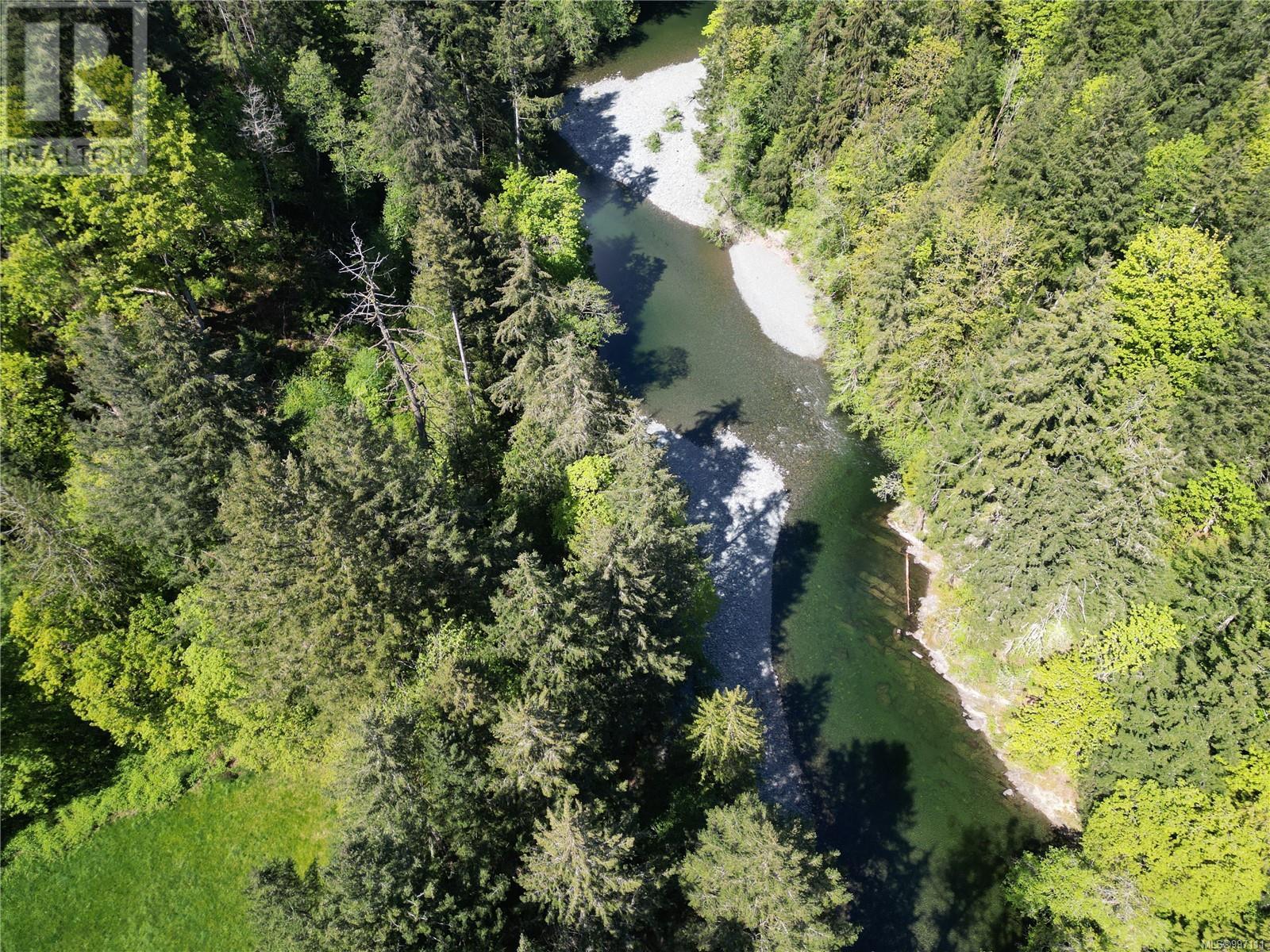 8682 TRANS CANADA HWY - 23