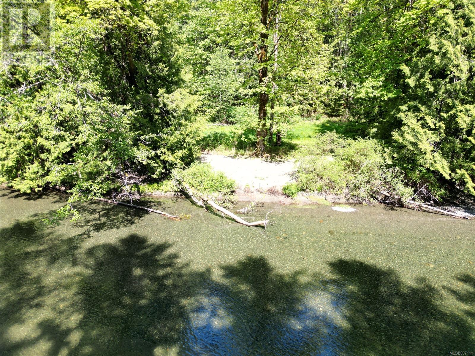 8682 TRANS CANADA HWY - 26