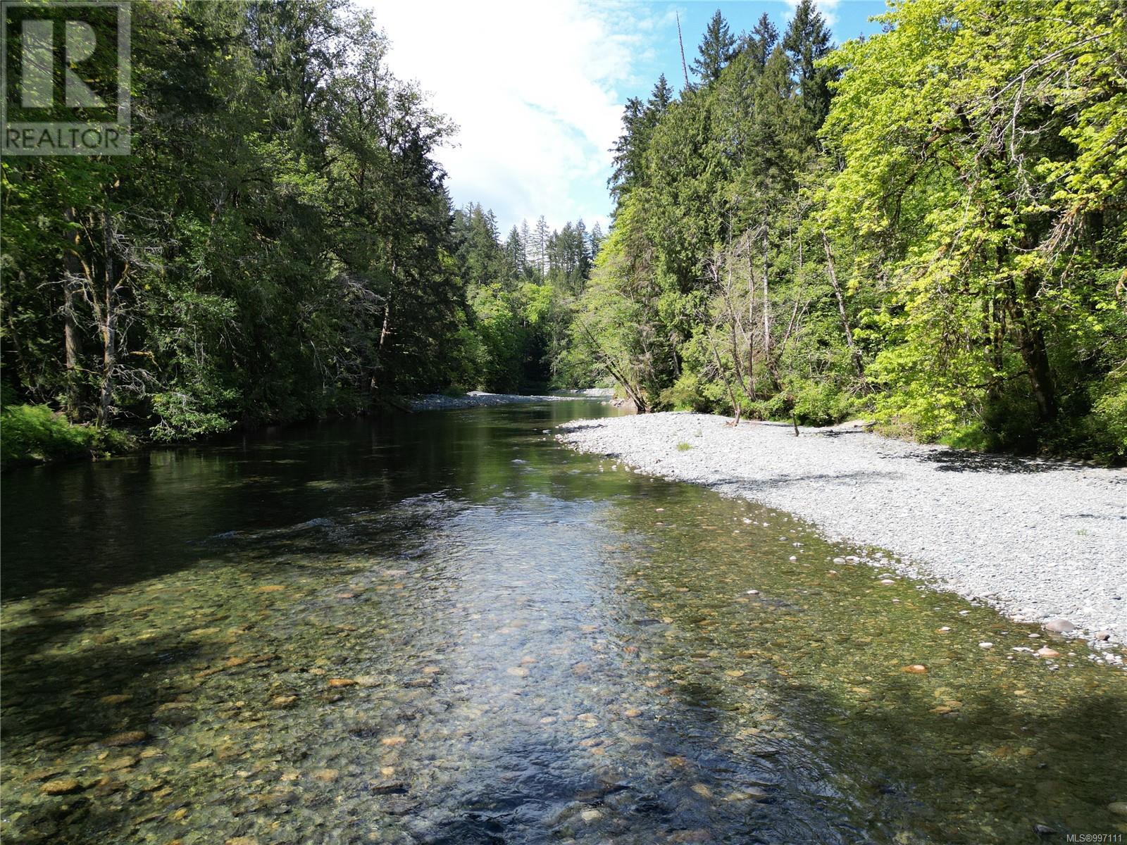 8682 TRANS CANADA HWY - 28