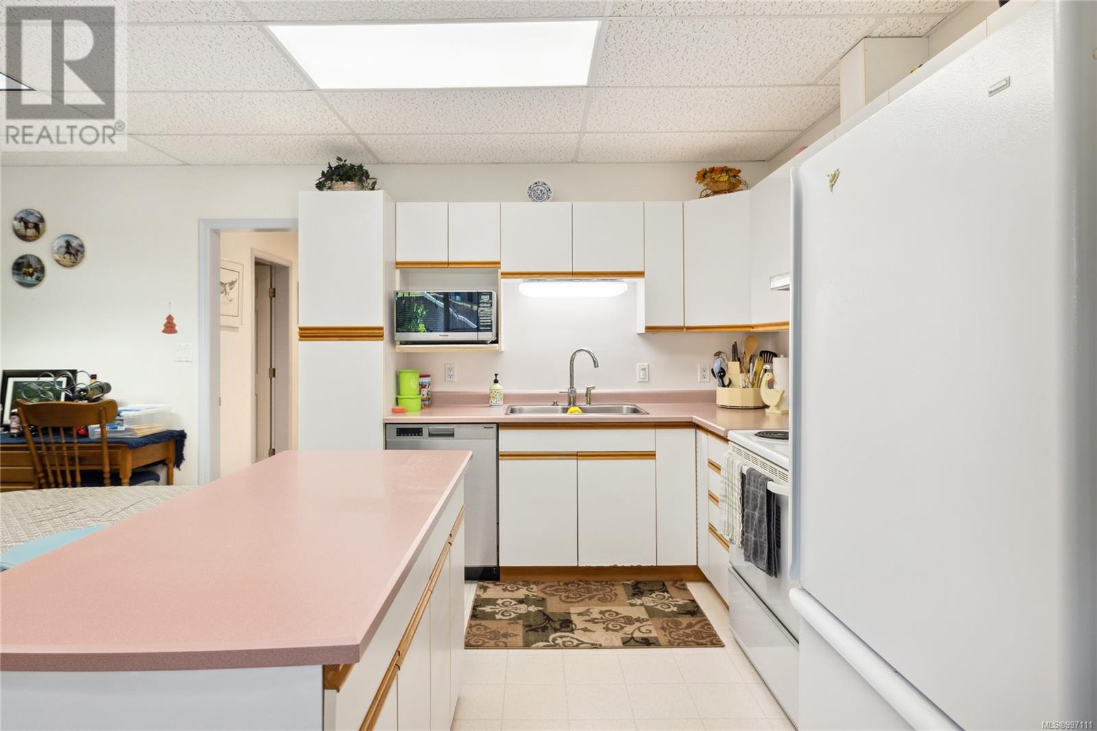 8682 TRANS CANADA HWY - 66