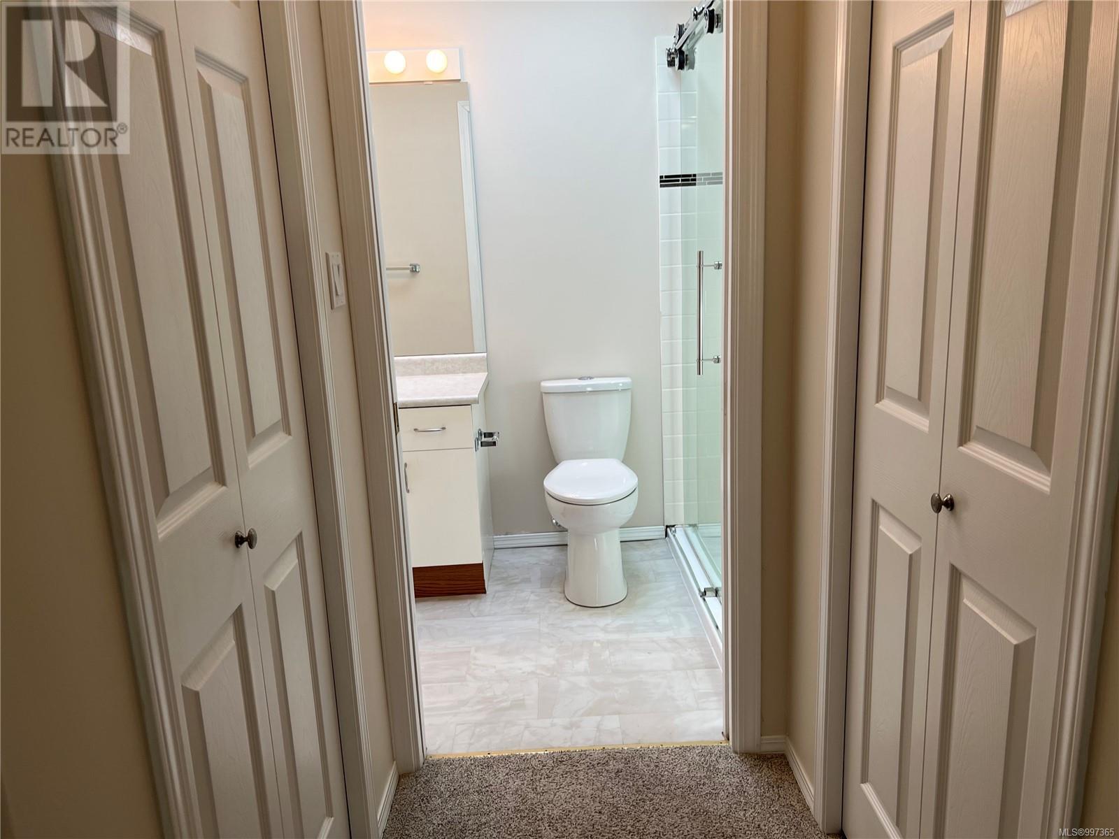  16 Eagle Lane, View Royal