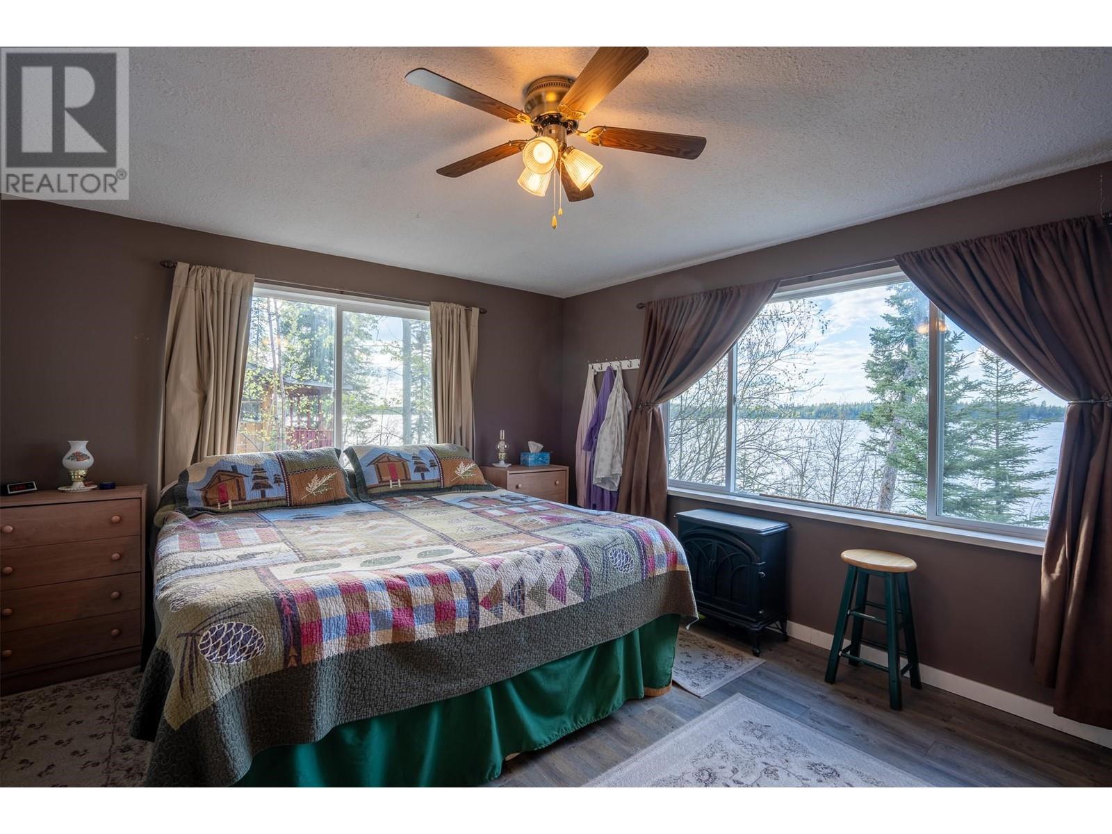 Photo 19 of 52200 Lloyd Drive, Cluculz Lake BC