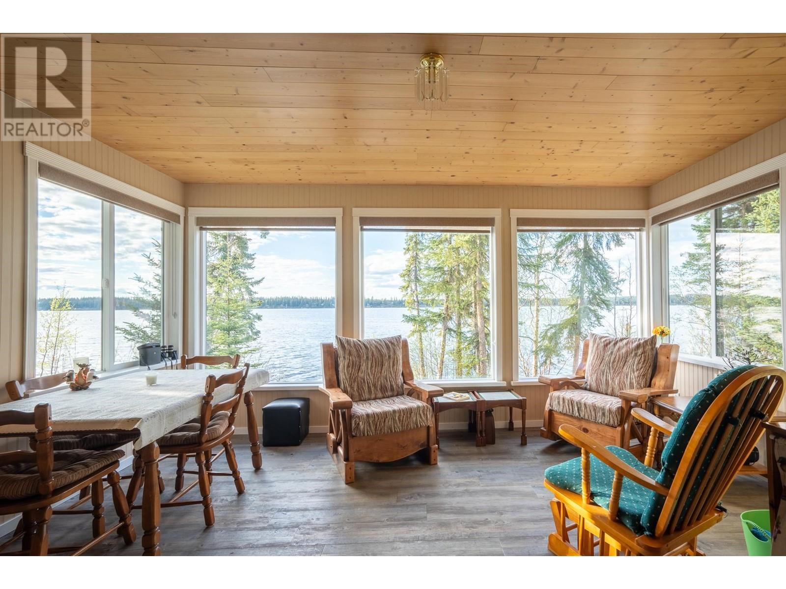 Photo 17 of 52200 Lloyd Drive, Cluculz Lake BC