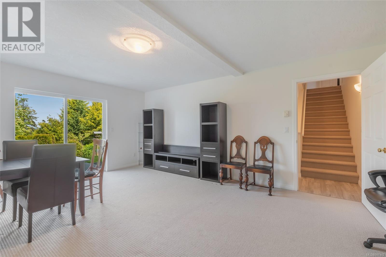 523 Louise Rd, Ladysmith