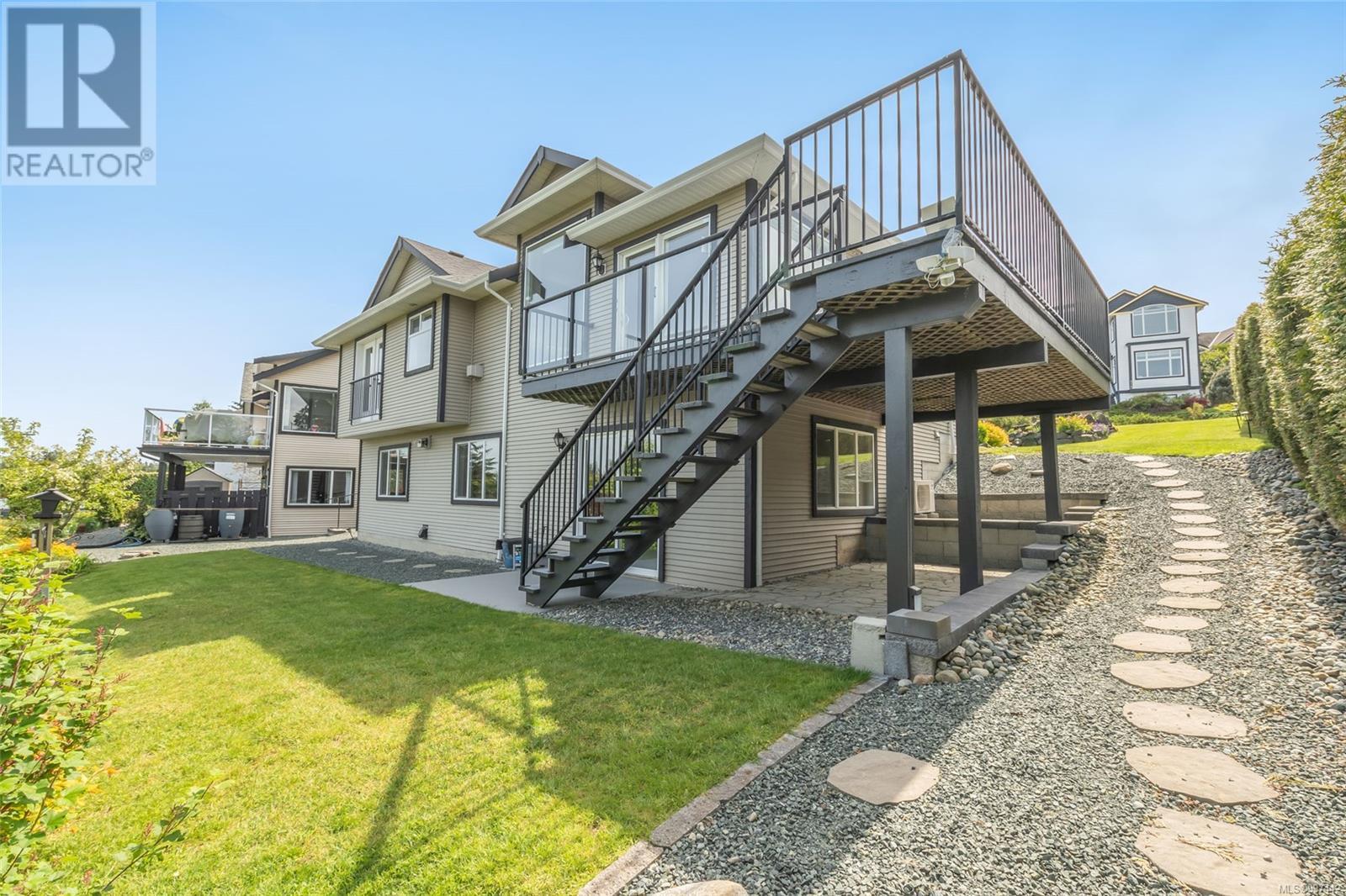 523 Louise Rd, Ladysmith