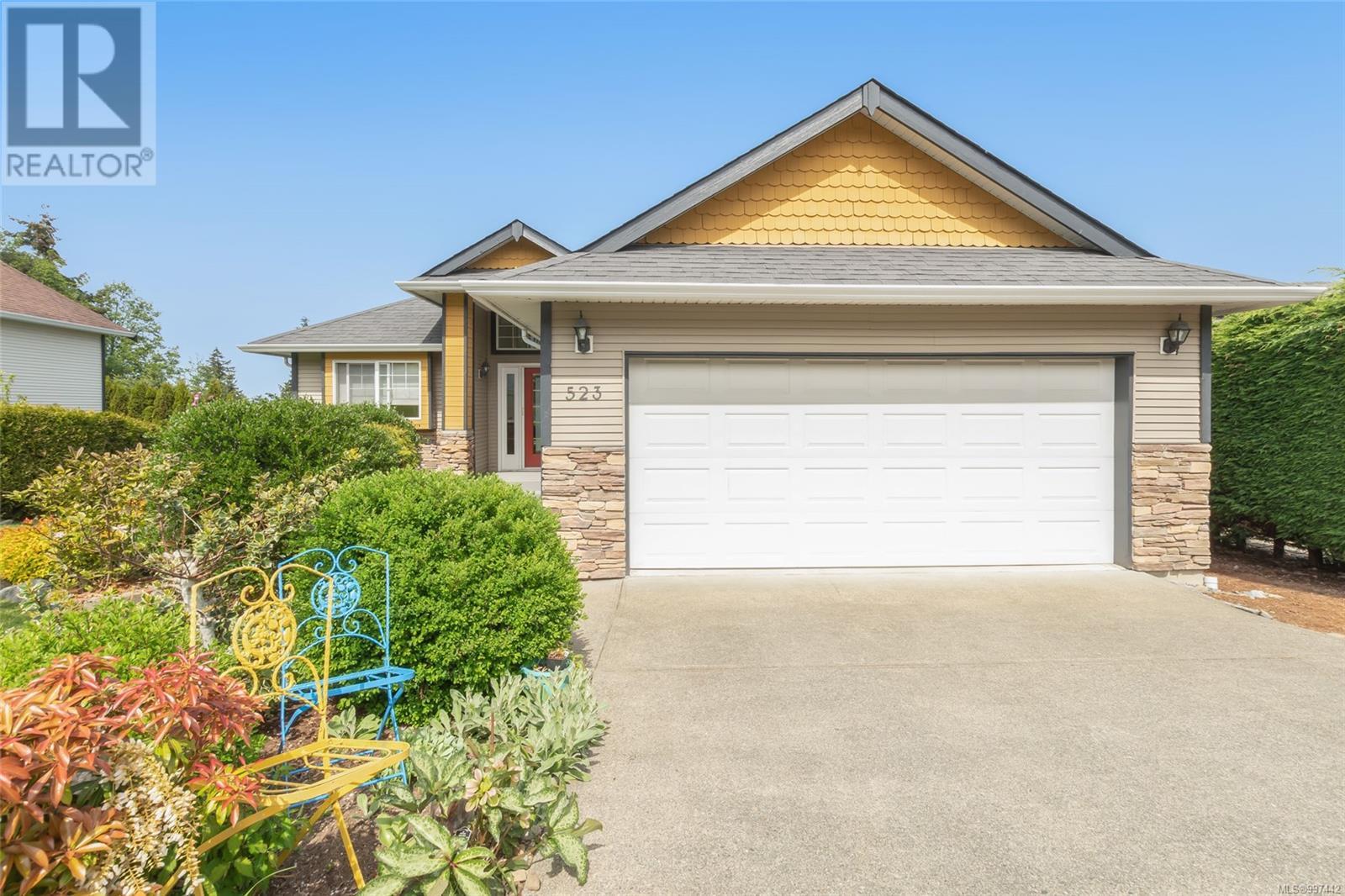 523 Louise Rd, Ladysmith