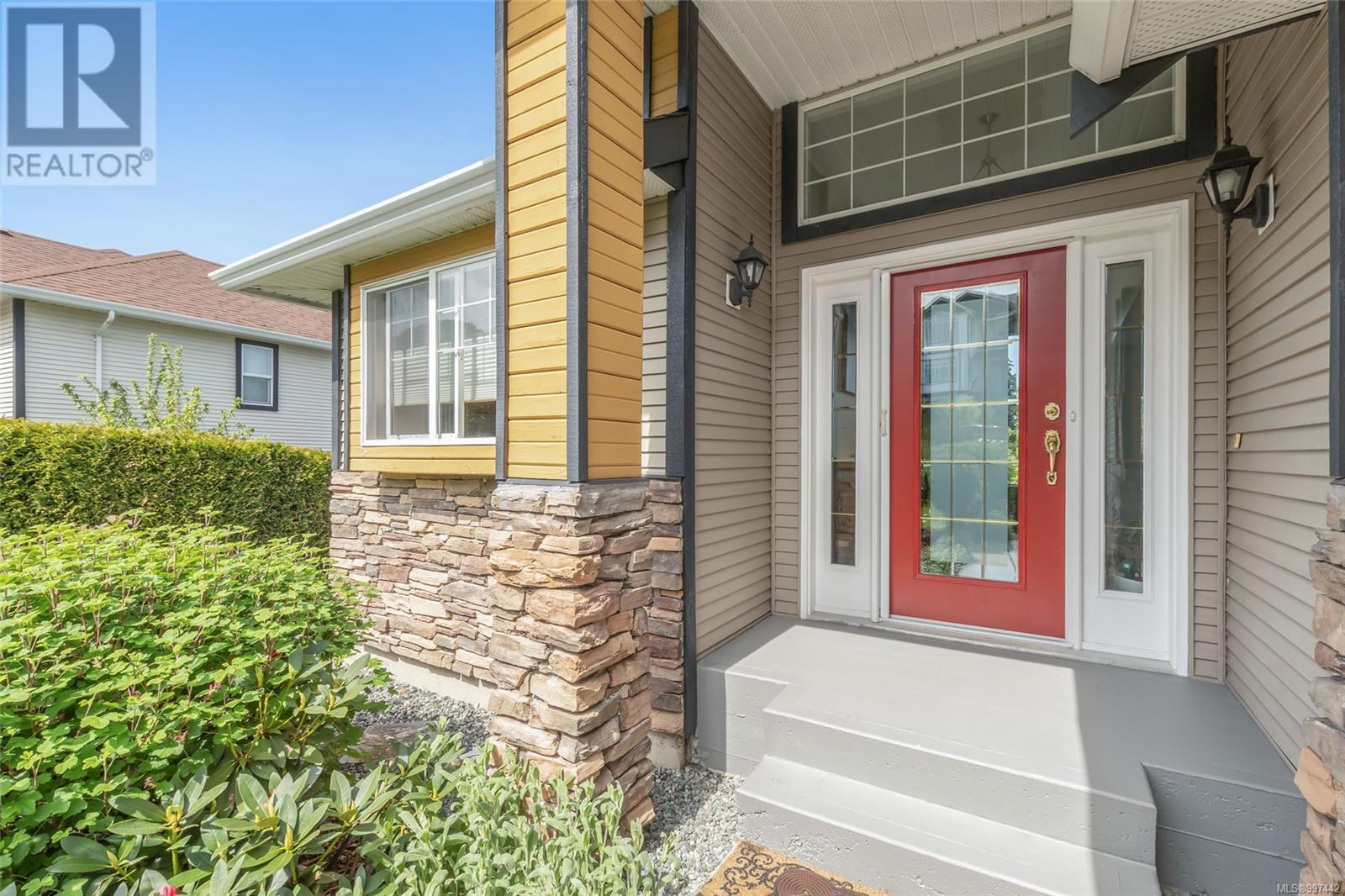 523 Louise Rd, Ladysmith