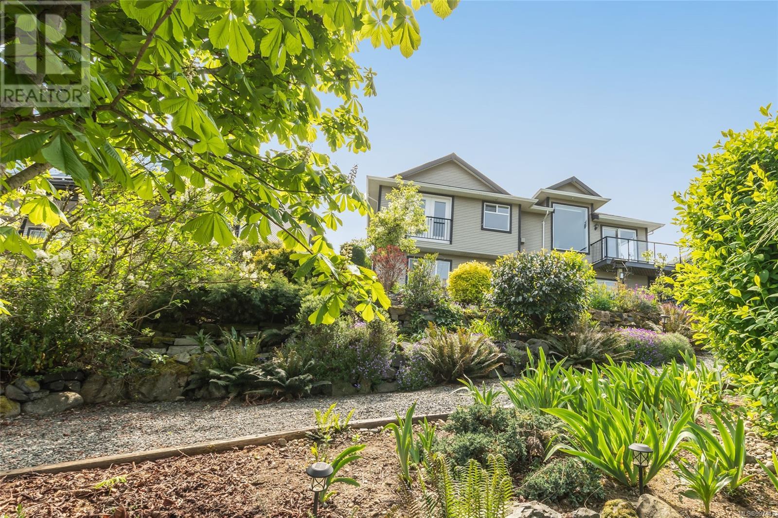 523 Louise Rd, Ladysmith