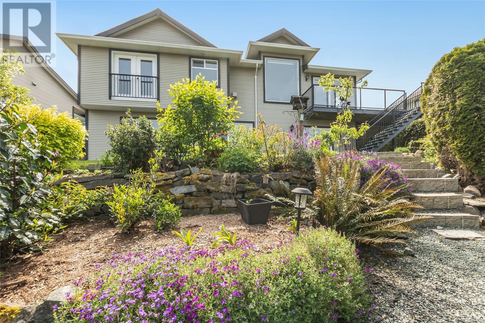 523 Louise Rd, Ladysmith