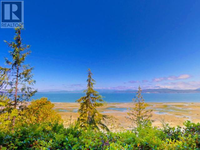 1576/72 SAVARY ISLAND ROAD, Savary Island