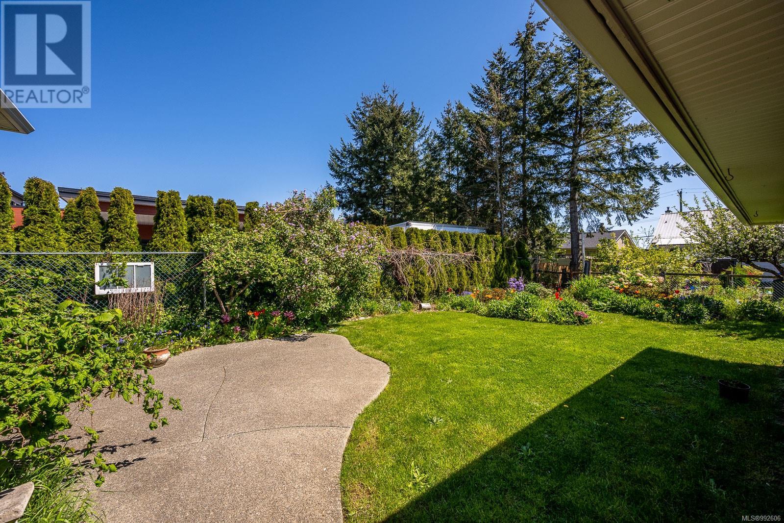 380 10th St, Courtenay real estate listing 992606