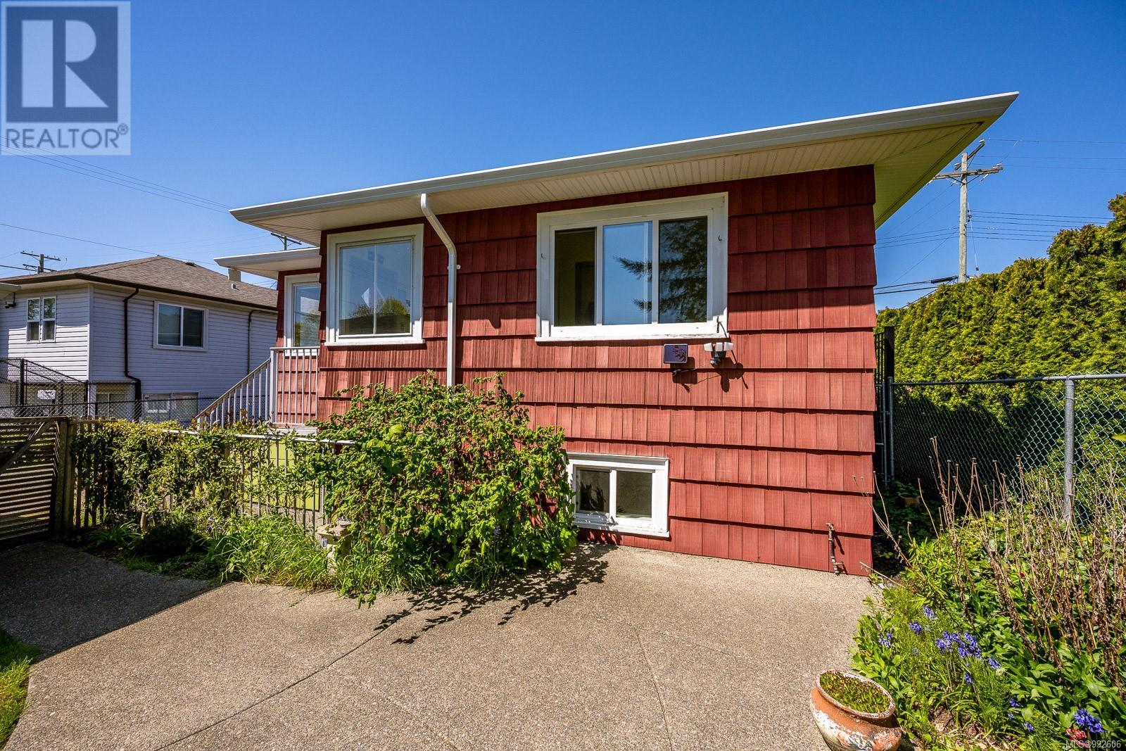 380 10th St, Courtenay real estate listing 992606