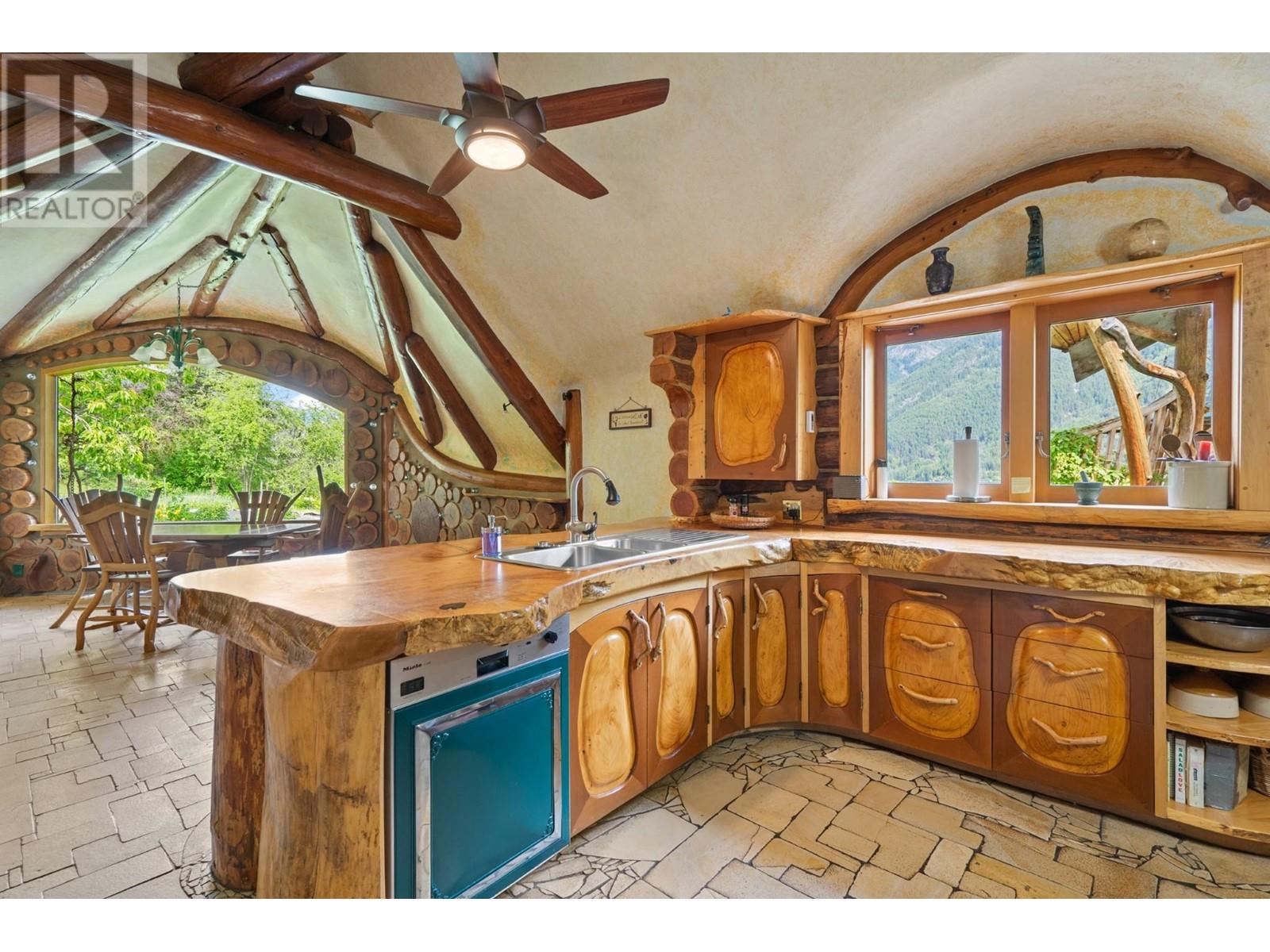 20100 HIGHLINE ROAD, D'Arcy