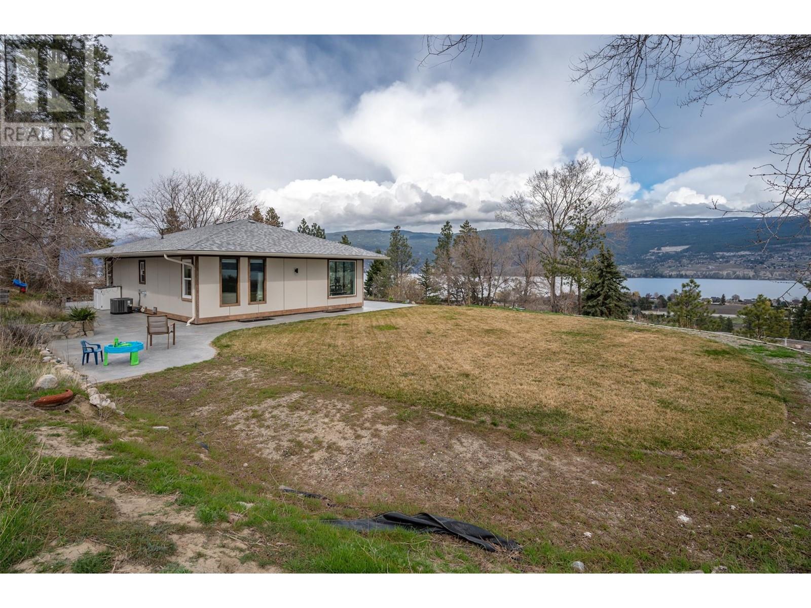 3909 GARTRELL Road, Summerland