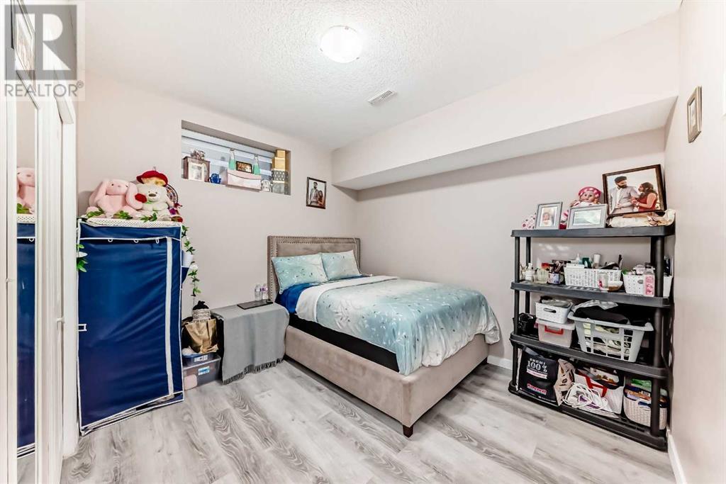 Single Family House for Sale in  Taralake Way NE Taradale Calgary 