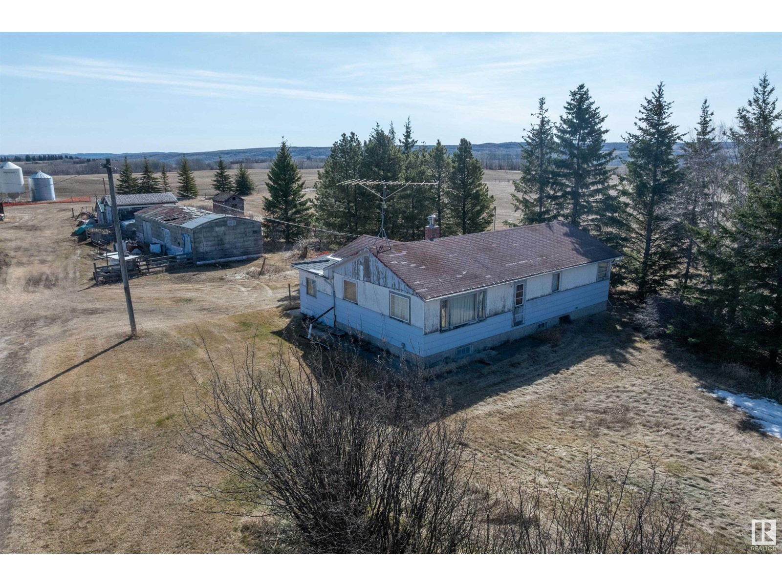 Photo 36 of 560011 Range Road 114, Rural Two Hills County AB