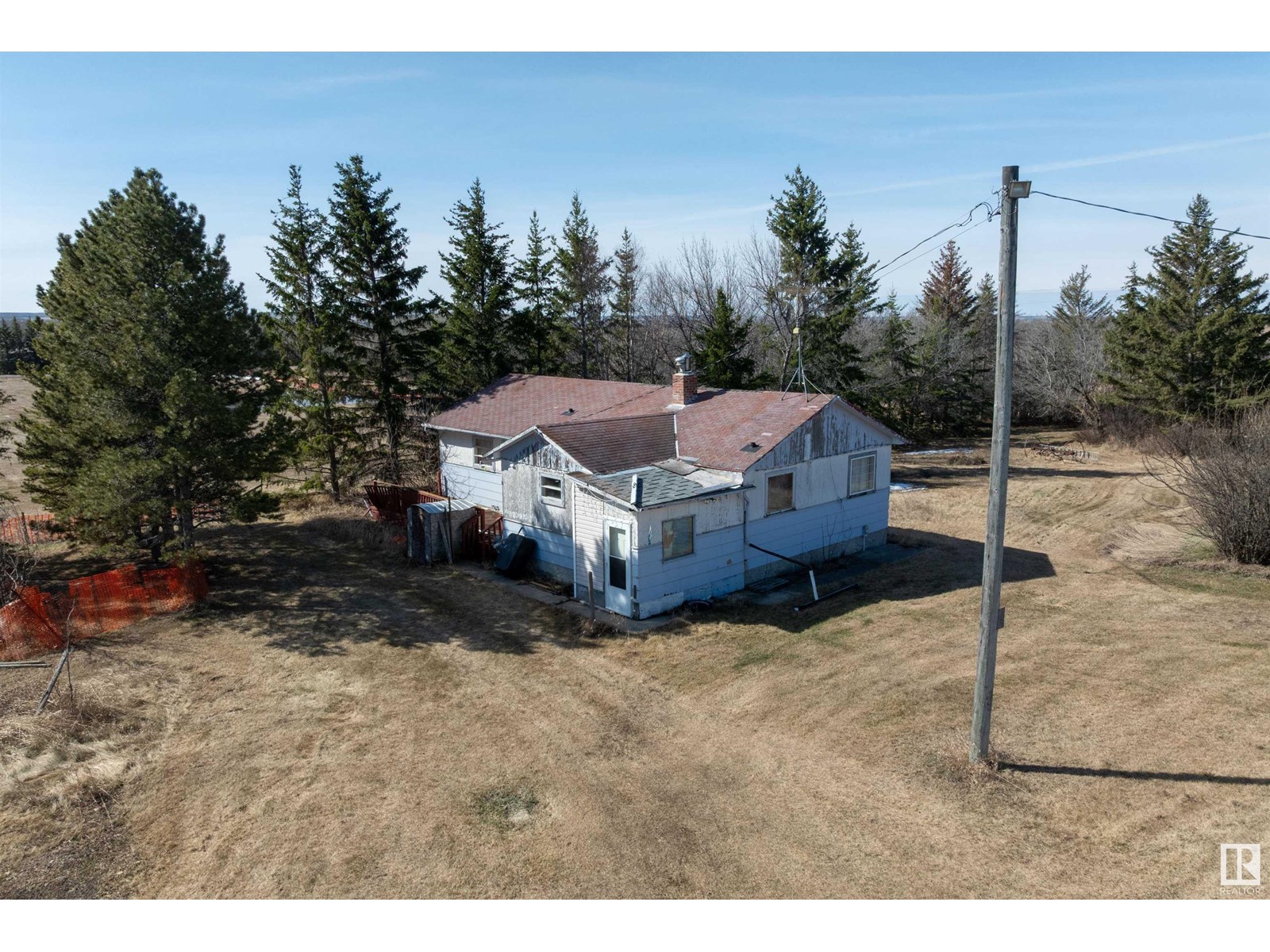 Photo 2 of 560011 Range Road 114, Rural Two Hills County AB
