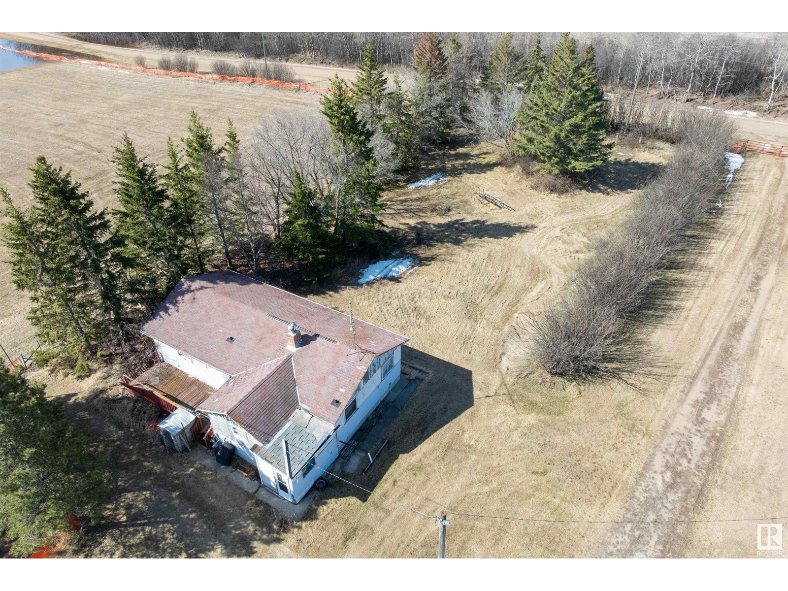 Photo 14 of 560011 Range Road 114, Rural Two Hills County AB