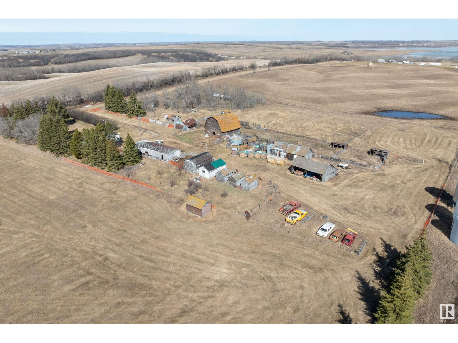 Photo 33 of 560011 Range Road 114, Rural Two Hills County AB