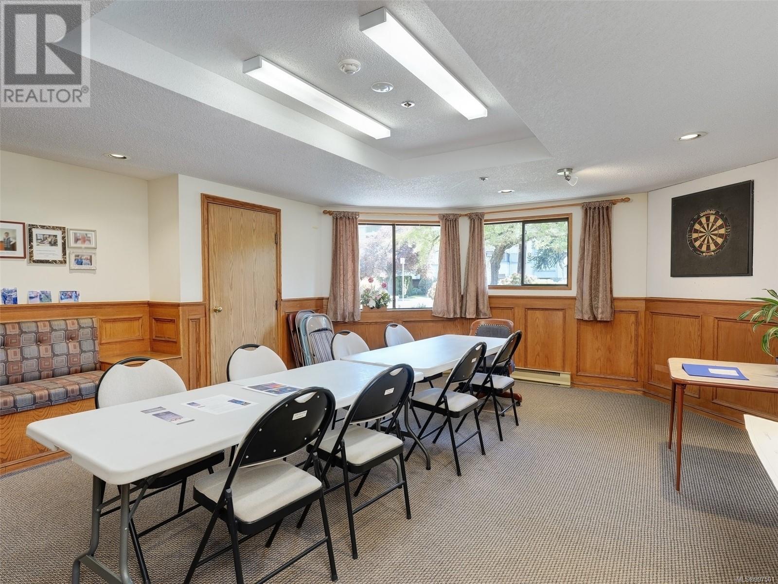 #404 1560 HILLSIDE AVE - Image 26