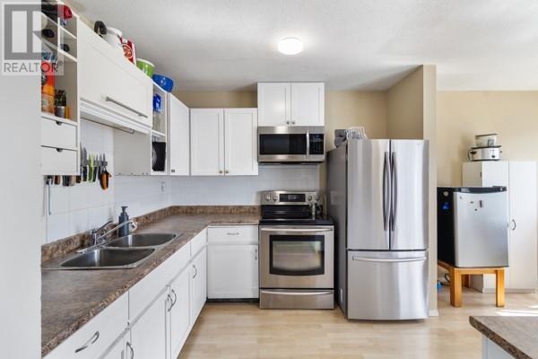 800 Valhalla Drive Drive Unit# 80, Kamloops
