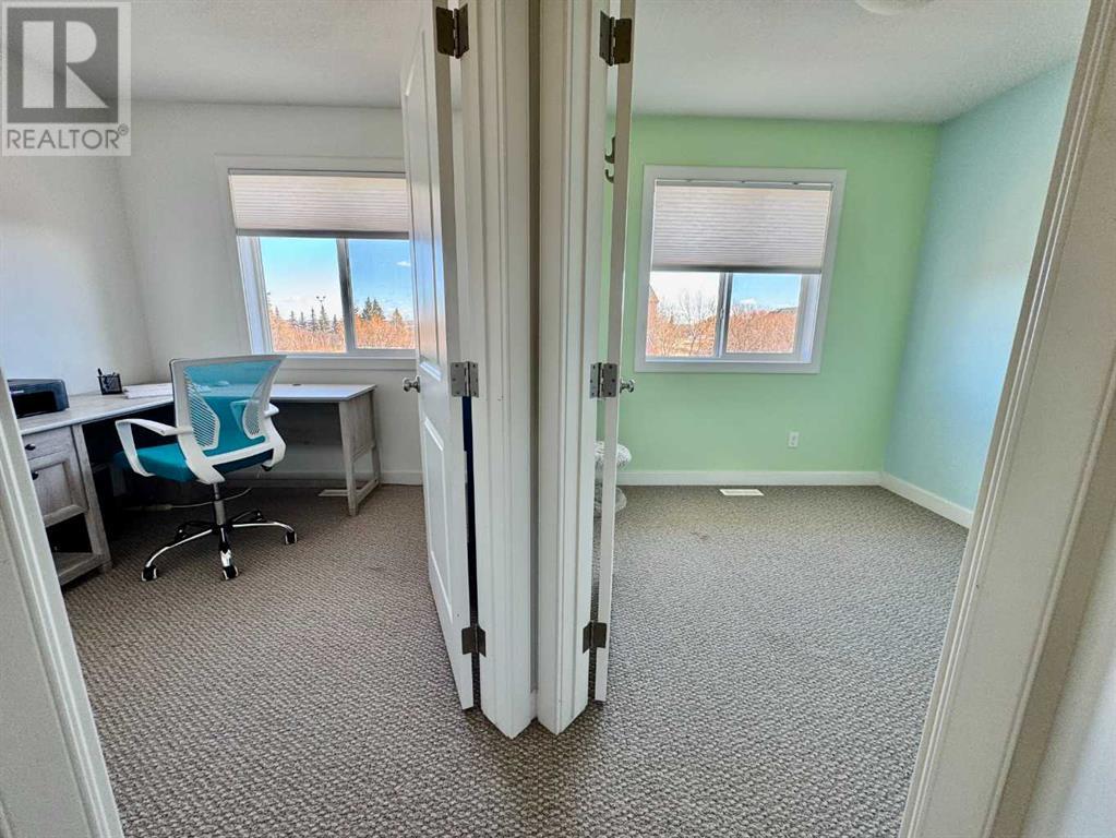 97 Bowman Circle East, Sylvan Lake