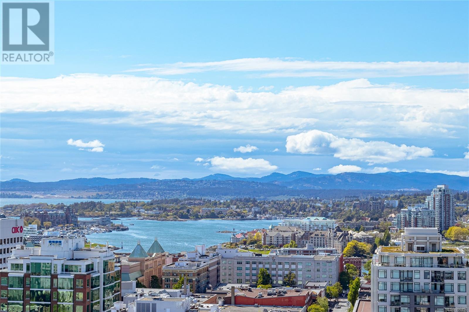 608 848 Yates Street, Victoria