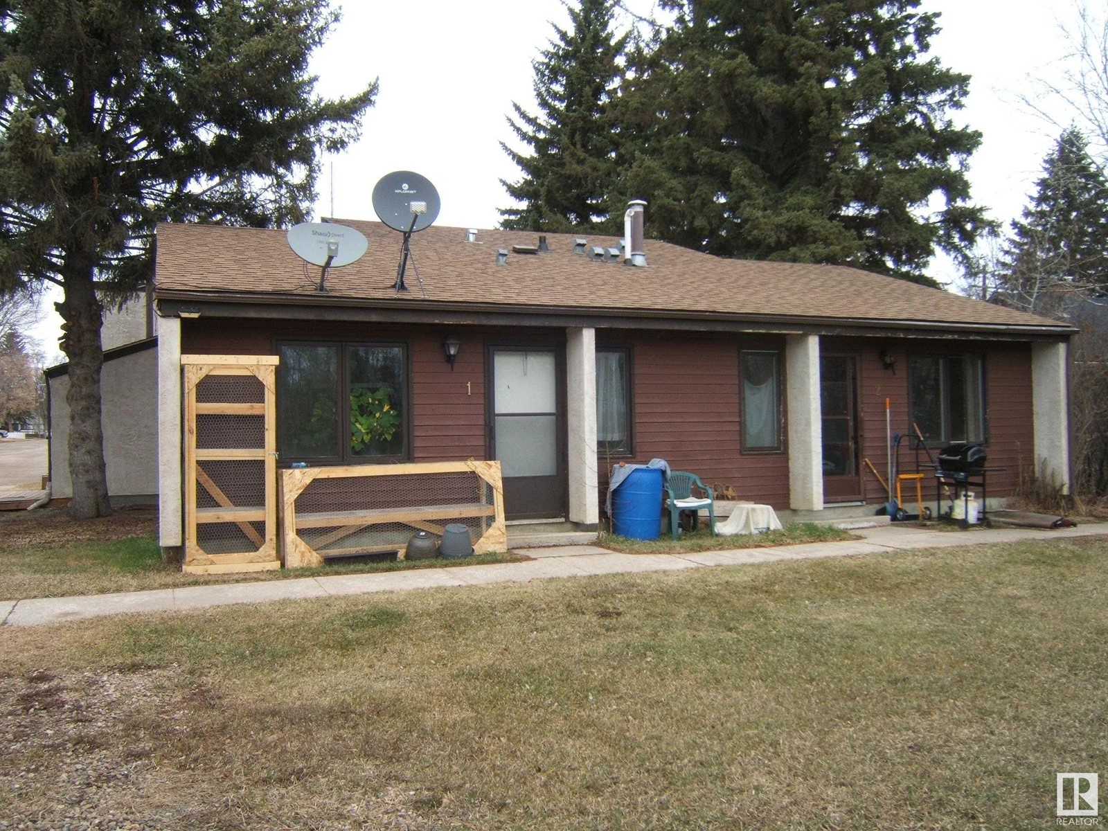 Photo 6 of 4901 47 Av, Myrnam AB