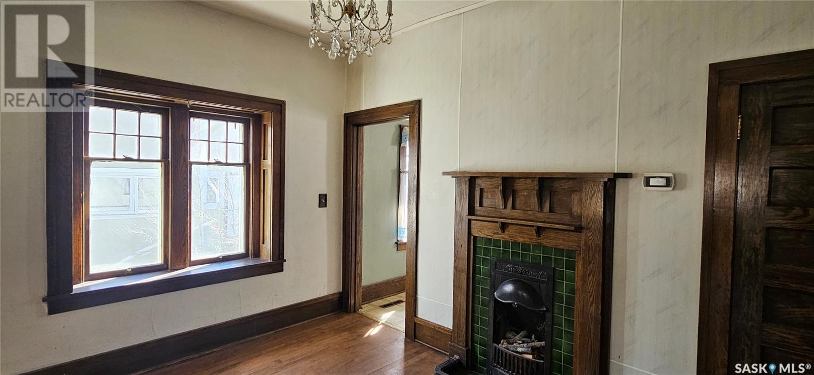 Single Family House Bungalow for Sale in  nd AVENUE NW Swift Current 