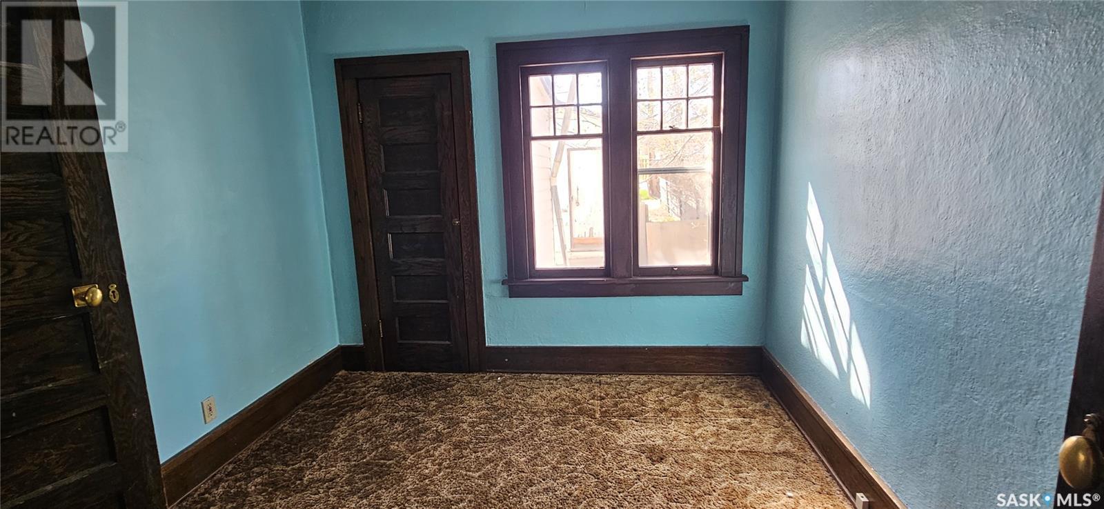 Single Family House Bungalow for Sale in  nd AVENUE NW Swift Current 